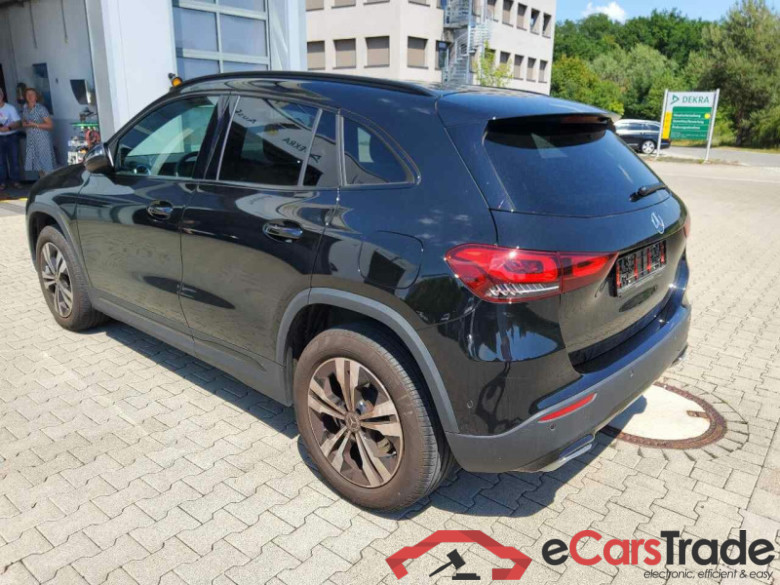 Mercedes-Benz GLA (BM 247)(02.2020->) DE - SUV5 GLA 250 EU6d, 4Matic Progressive, 2020 - 2023 #4