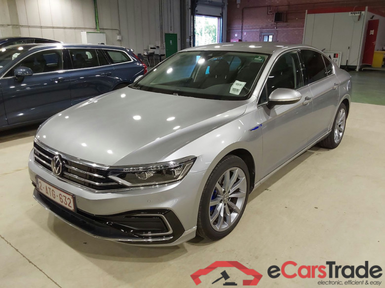 VOLKSWAGEN PASSAT 1.4 TSI GTE BUSINESS DSG