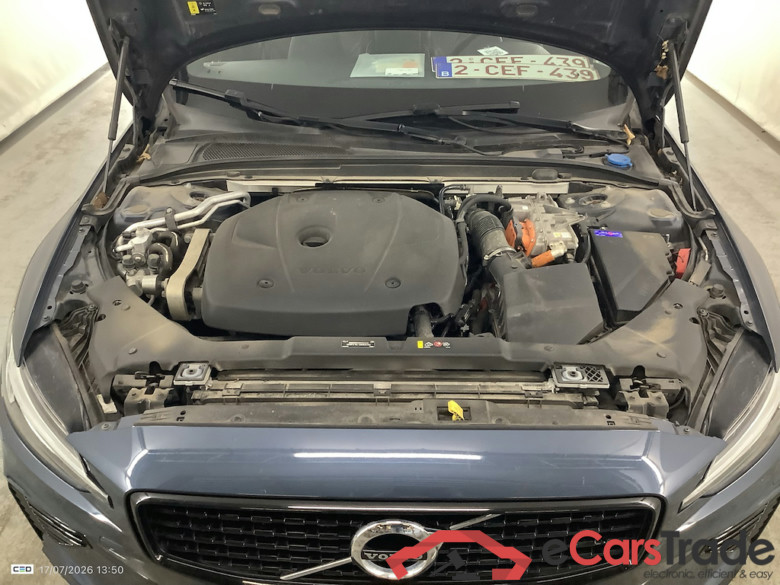 VOLVO V60 2.0 T6 PHEV R-DESIGN AUTO 4WD #6