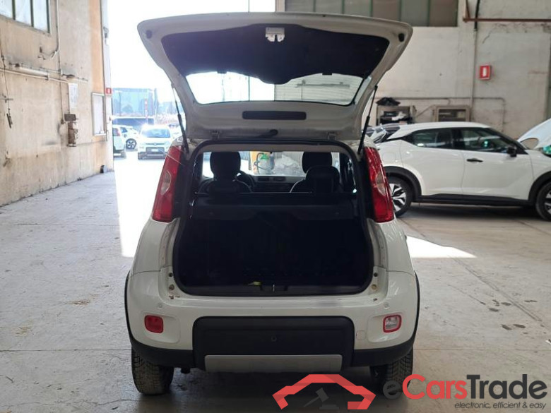 FIAT PANDA / 2011 / 5P / BERLINA 0.9 TWINAIR TURBO 85CV SeS E6-TEMP 4X4 #4