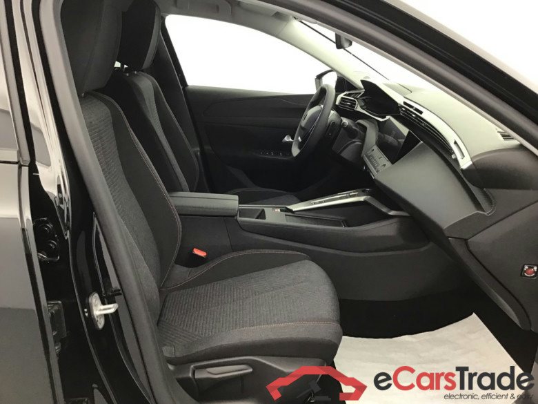 Peugeot 308 Business 1.2 Hybrid Electric/Gasoline 147hp #6