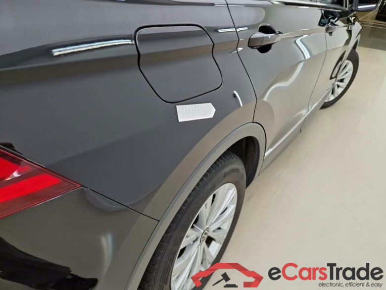 VOLKSWAGEN TIGUAN 2.0 TDI LIFE DSG #4