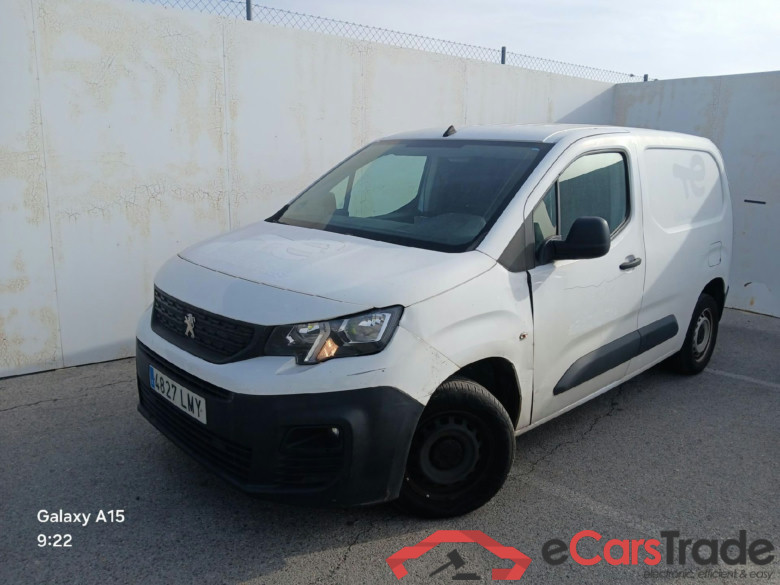 PEUGEOT Partner / 2018 / 3P / furgón derivado de turismo Pro Standard 600kg BlueHDi 73kW (AC) #1
