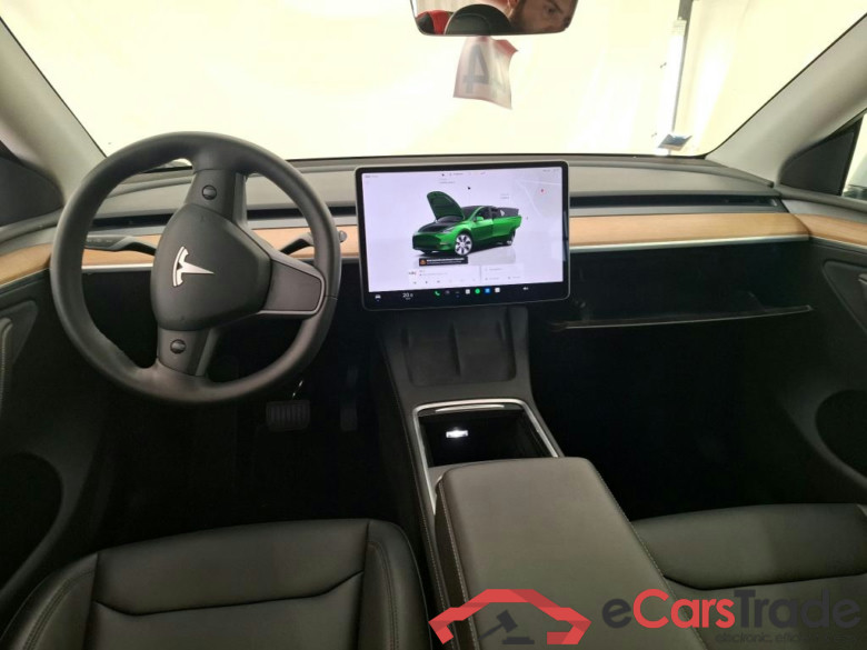 TESLA Model Y / 2020 / 5P / SUV Long Range Dual Motor AWD #6