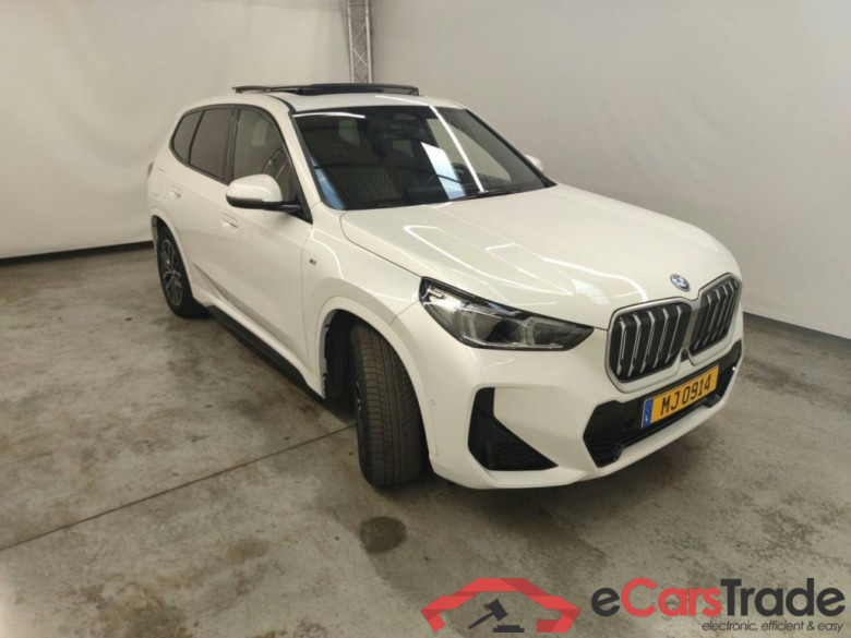 BMW iX1 66.5 kWh 272hp xDrive30 5d #5