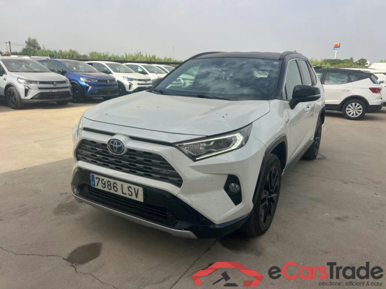 TOYOTA Rav4 / 2018 / 5P / todoterreno 2.5l 220H Style