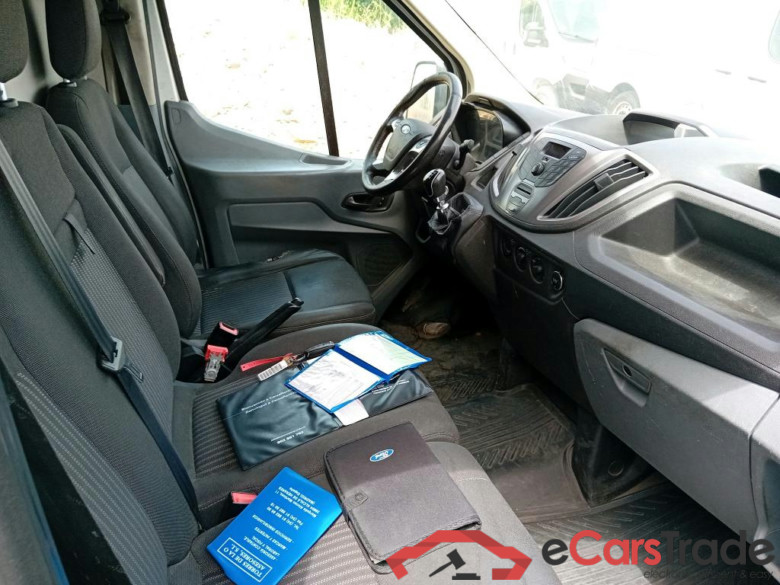 FORD Transit / 2013 / 4P / furgón 310 77kW L2H2 Van Trend Delantera #6