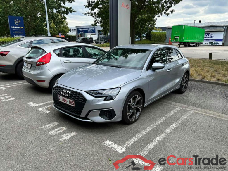 AUDI A3 Sportback 35 TFSI Attraction S tronic #1