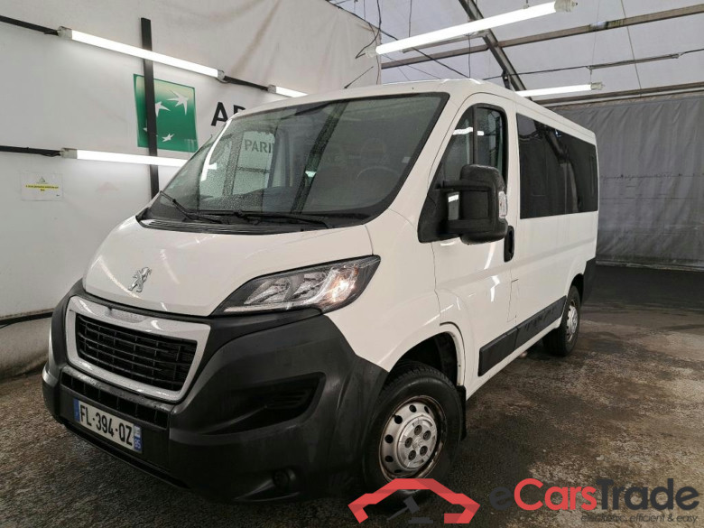 PEUGEOT Boxer / 2014 / 4P / Combi 2.2 BLUEHDI 140 S&S 330 L1H1 ACCESS