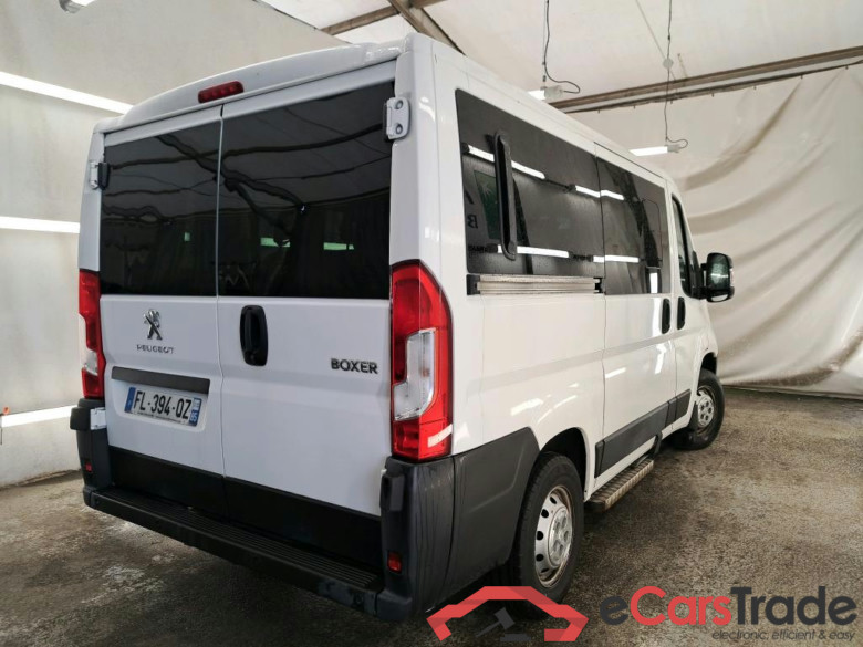 PEUGEOT Boxer / 2014 / 4P / Combi 2.2 BLUEHDI 140 S&S 330 L1H1 ACCESS #3