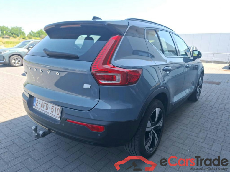 VOLVO XC40 78 kWh P8 AWD Recharge R-Design #4