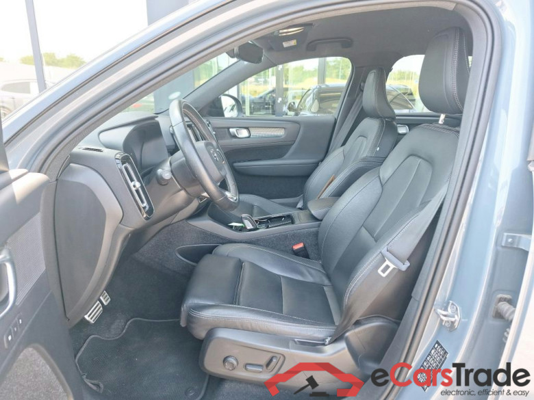 VOLVO XC40 78 kWh P8 AWD Recharge R-Design #5