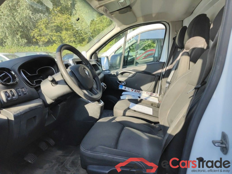 Renault Trafic L2H1 dCi 95 Grand Confort 2.9T 4d !!! Technical issues !! #3