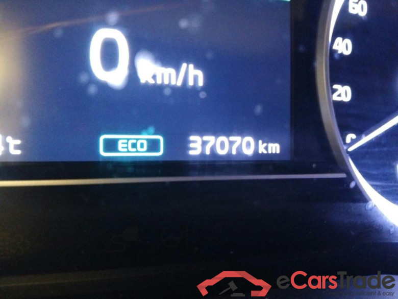KIA Niro / 2019 / 5P / crossover 1.6 GDi HEV 104kW (141CV) Drive #5