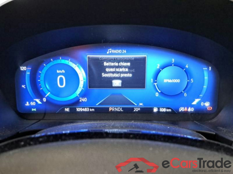 FORD KUGA / 2019 / 5P / SUV 1.5 ECOBLUE 120CV 2WD TITANIUM BUS. AUTO #4