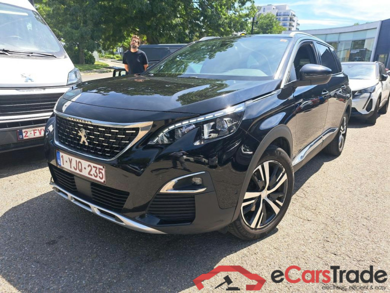 PEUGEOT - PEU 5008 1.6 PureTech 180PK EAT8 GT Line Pack Electric & Two Foldable Seats & VisioPark I & Towing Hook  * PETROL *