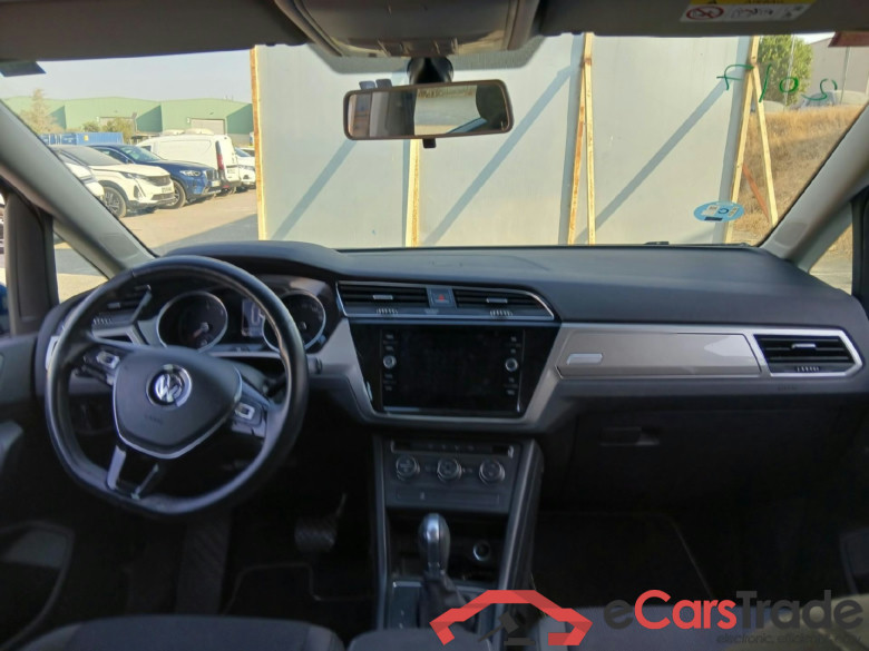 VOLKSWAGEN Touran / 2015 / 5P / monovolumen compacto Business & Navi 1.6 TDI 85kW (115CV) DSG #3