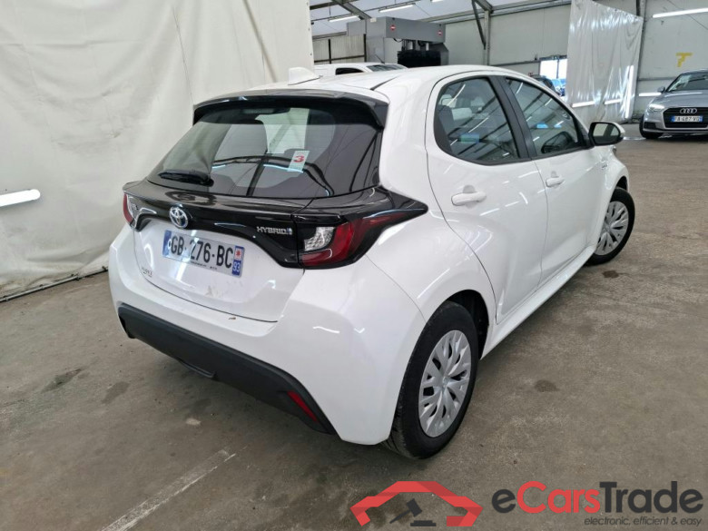 TOYOTA Yaris Hybride / 2019 / 5P / Berline Hybride 116h France Business Stage Acad #3