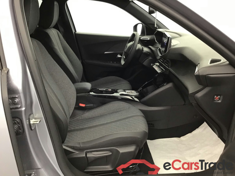 Peugeot 2008 Allure Electric 158hp #6