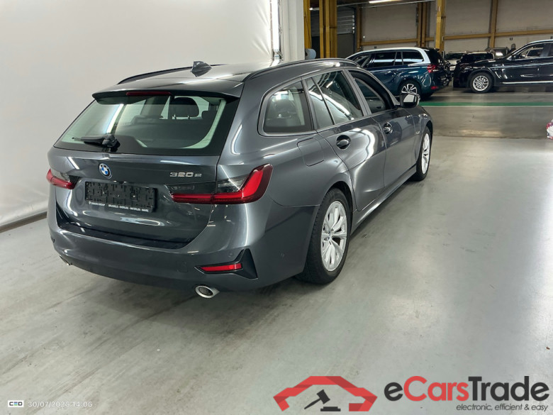 BMW 3 SERIES TOURING 2.0 320E TOURING #4