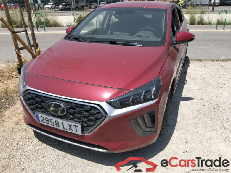 HYUNDAI IONIQ / 2019 / 5P / berlina con portón 1.6 GDI PHEV Tecno DCT #1