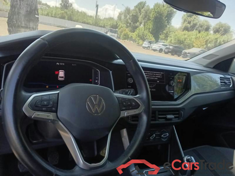 VOLKSWAGEN POLO / 2021 / 5P / BERLINA 1.0 TSI STYLE #3