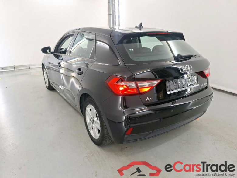 AUDI A1 SPORTBACK 1.0 25 TFSI ATTRACTION #3