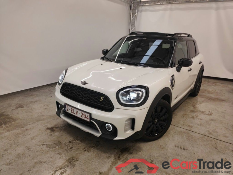 Mini Countryman Cooper S E ALL4 AT 5d