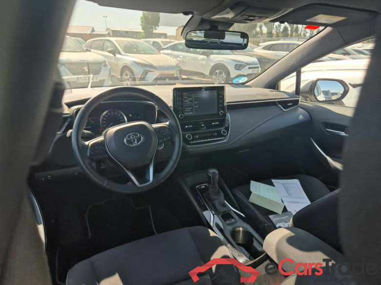 TOYOTA Corolla / 2019 / 5P / berlina con portón 1.8 125H BUSINESS PLUS E-CVT #3