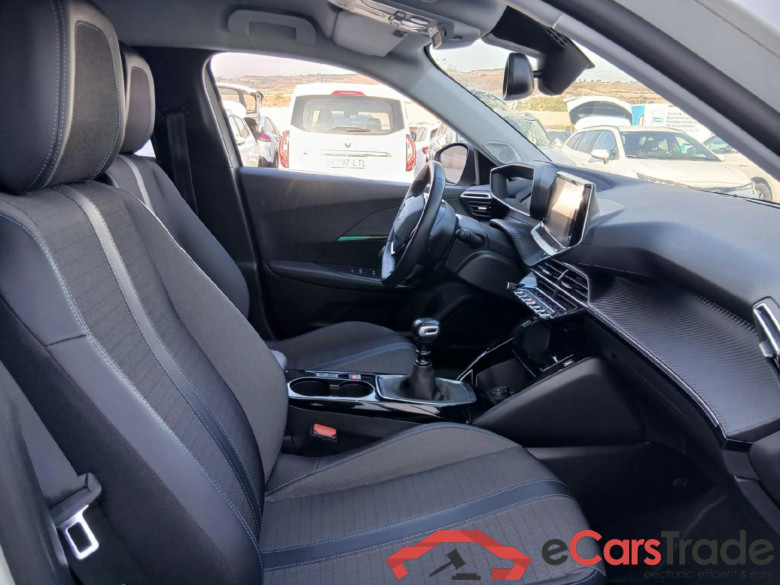 PEUGEOT 2008 / 2019 / 5P / todoterreno Allure Pack BlueHDI 81kW (110CV) #6