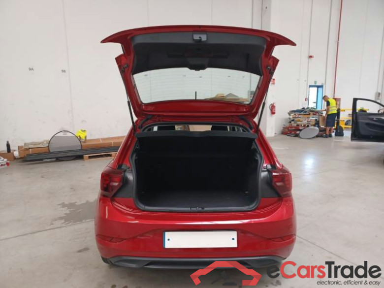 VOLKSWAGEN POLO / 2021 / 5P / BERLINA 1.0 TSI LIFE DSG #5