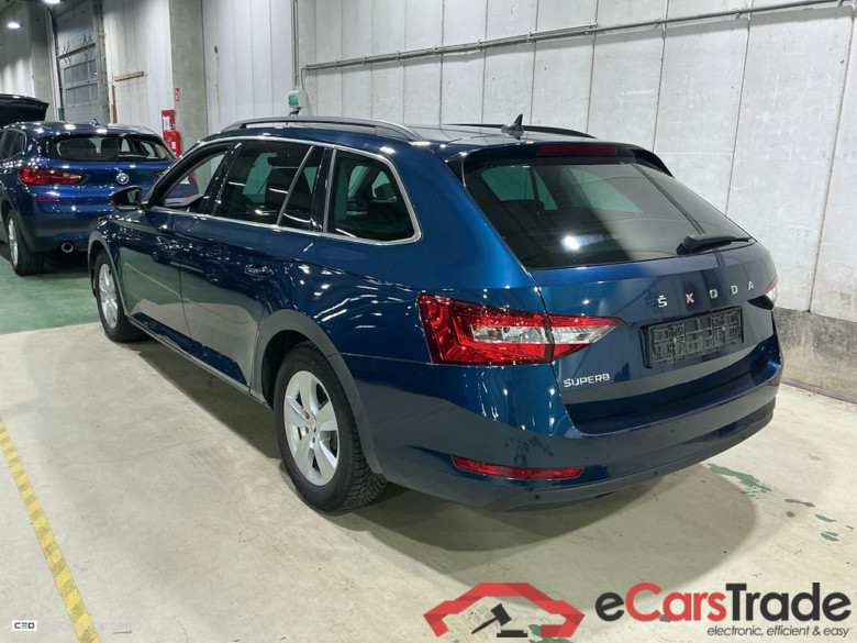 SKODA SUPERB COMBI DIESEL - 2019 2.0 CR TDi Ambition DSG #3