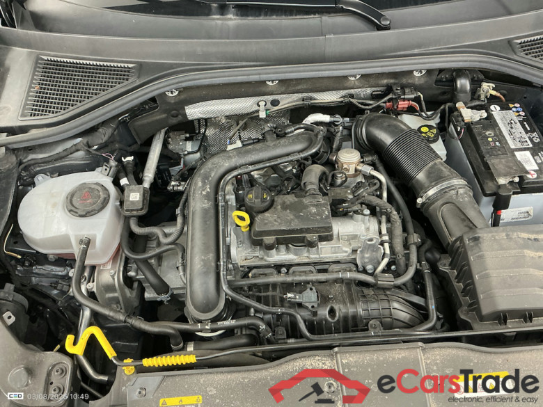 VOLKSWAGEN T-ROC 1.0 TSI UNITED #6
