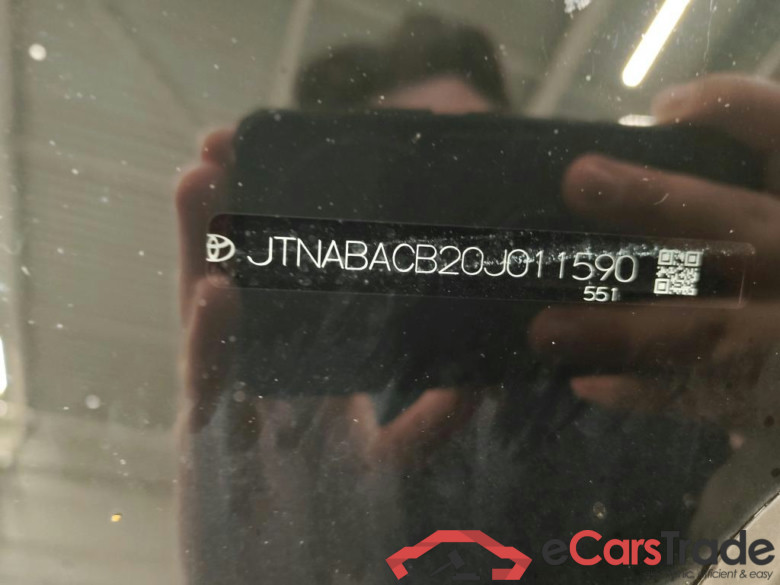 Toyota Corolla Cross 2.0 High Power Hybrid Active Automaat 5d #6