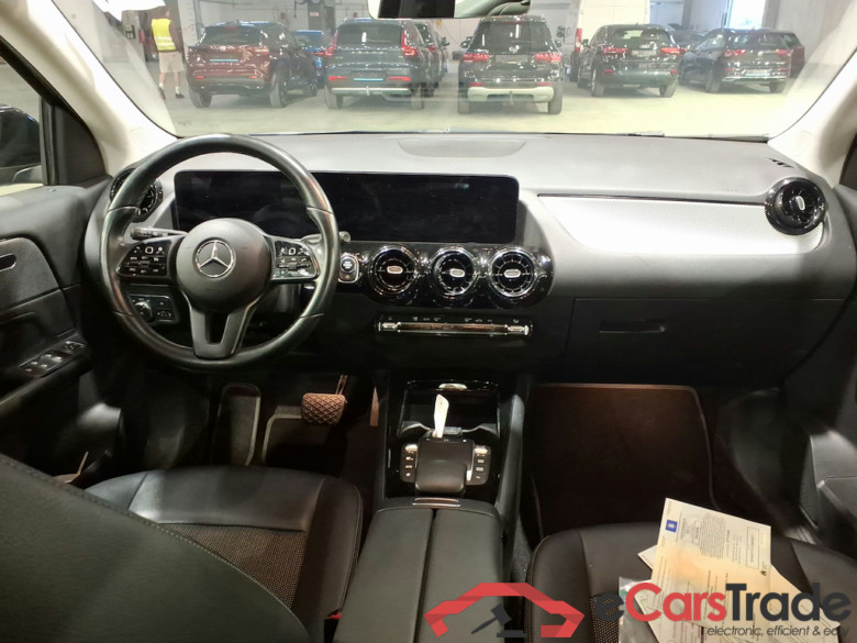 MERCEDES-BENZ CLASS GLA DIESEL (H247) GLA 200 d Business Solution #6