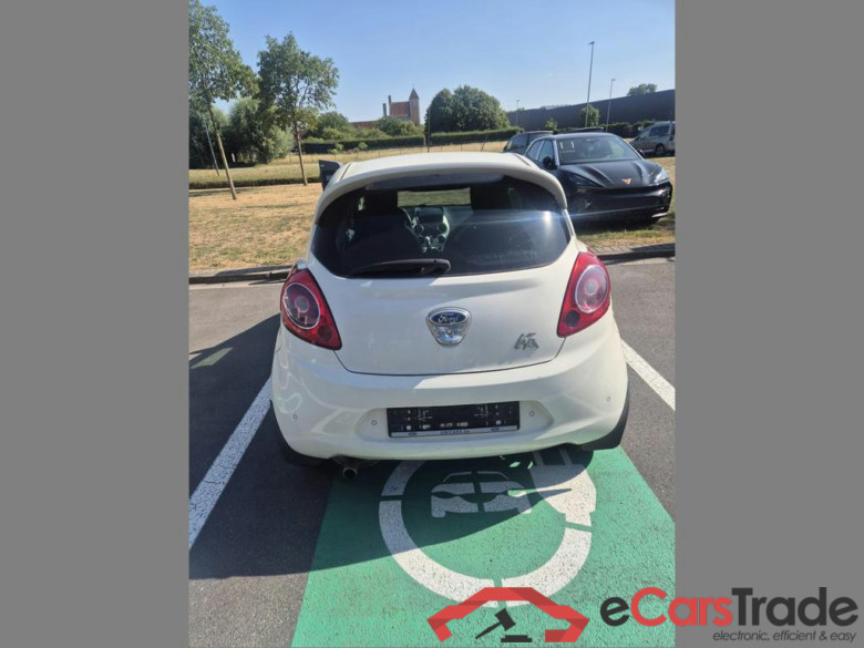 FORD Ka 1.2i Titanium X Start/Stop #6