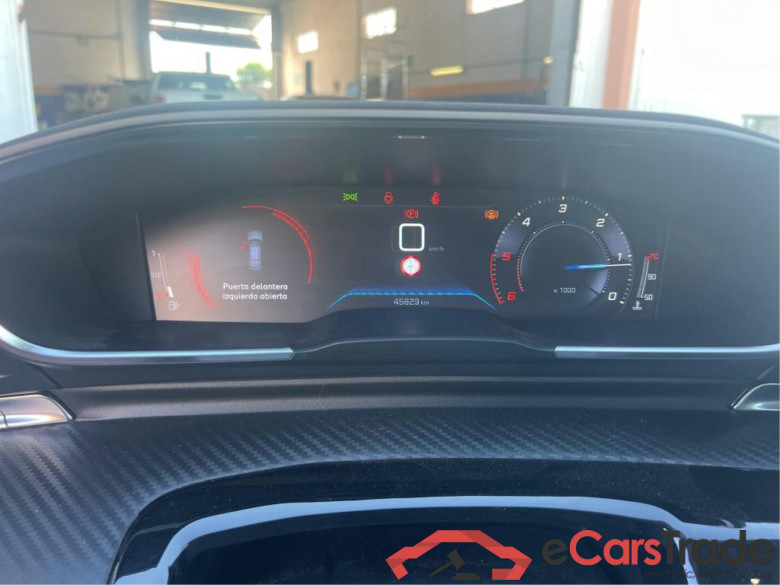 PEUGEOT 508 / 2018 / 5P / berlina con portón 5P Business Line BlueHDi 96kW S&S 6vel (AC) #4