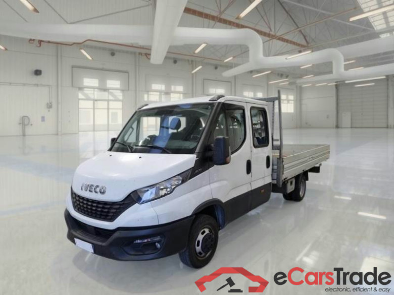 IVECO DAILY / 2019 / 4P / CAB.CABINA DOPPIA 35C16H D 6+1 4100 QUAD-TOR RG