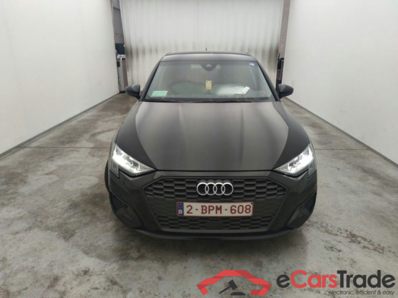 Audi A3 Sportback 2.0 30 TDi 85kW S tronic Attraction B.E. 5d #5