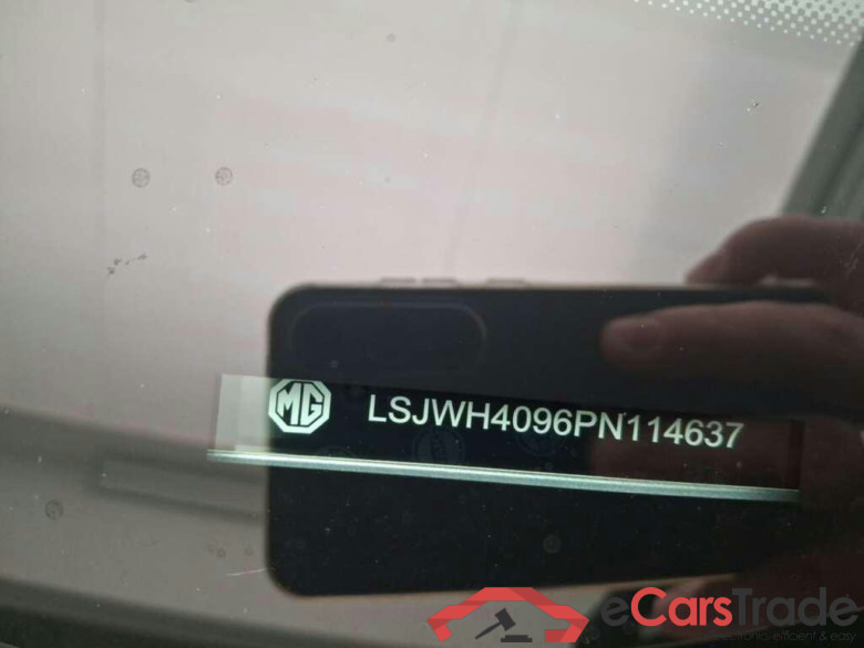 MG MG4 Electric Luxury 64 kWh #4