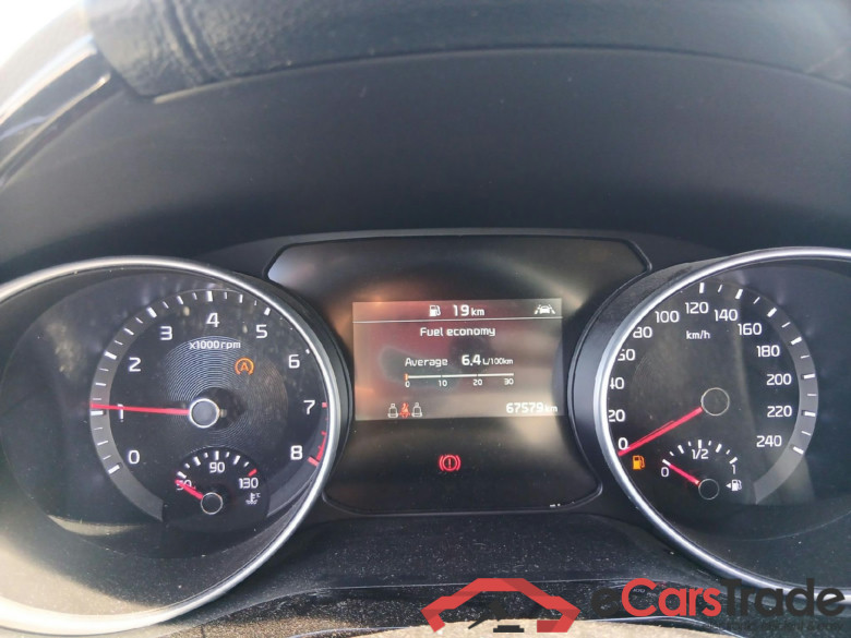KIA XCeed / 2019 / 5P / todoterreno 1.0 T-GDi Tech 88kW (120CV) #4