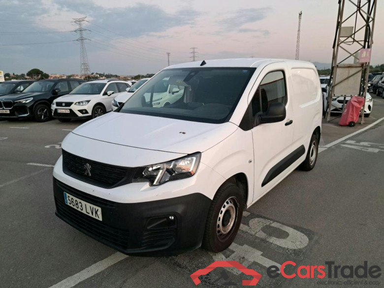 PEUGEOT Partner / 2018 / 4P / furgón derivado de turismo Premium Standard 600kg BlueHDi 73kW (AC) #1