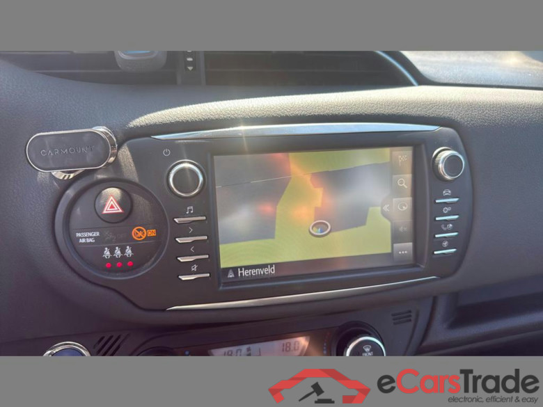 TOYOTA Yaris Hybrid (HEV) Yaris Hybrid 1.5i VVT-i Active E-CVT #4