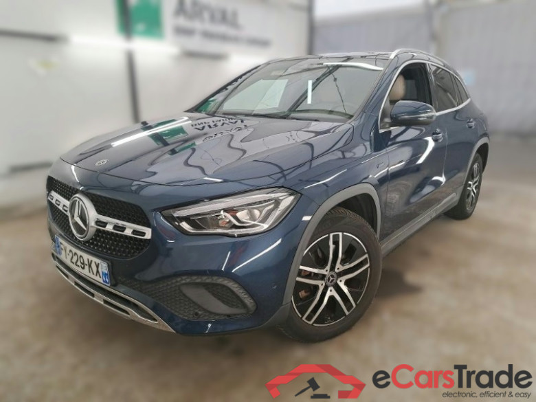 Mercedes GLA 250e Plug-In Hybrid Aut. Pano LED Widescreen Navi 1/2 Sport-Leather KeylessGo Camera Klima PDC ... #1