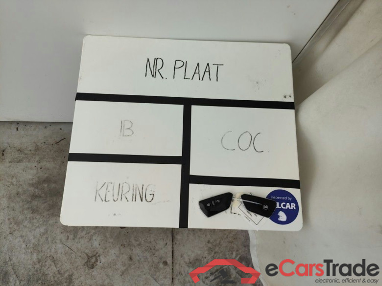 Skoda Enyaq iV 80X 4x4 5d #4