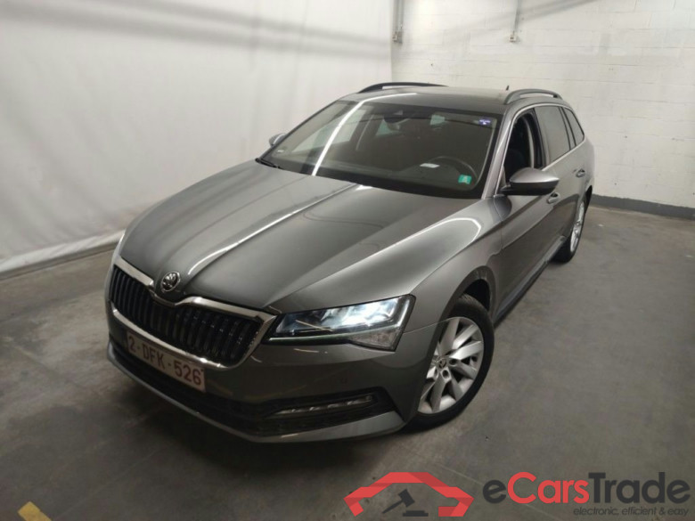 Skoda Superb Combi 2.0 CRTDI 110kW DSG7 Clever 5d !! verkoop zonder COC !!