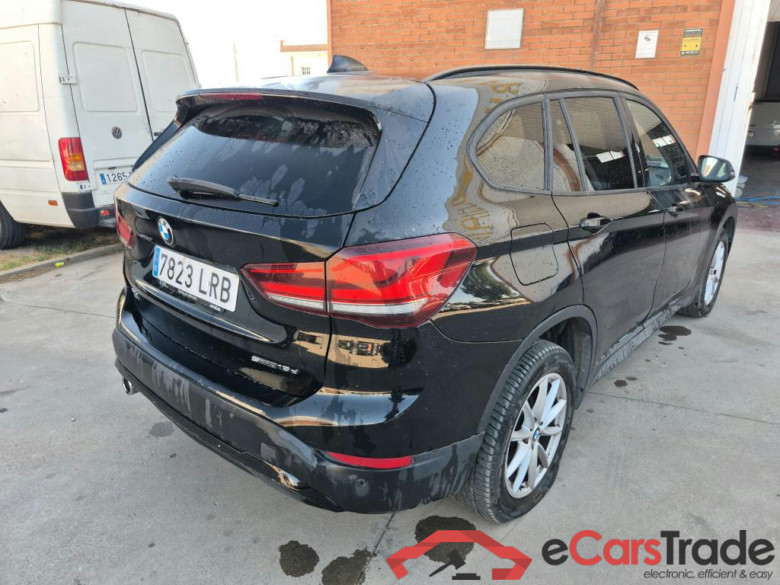 BMW X1 / 2019 / 5P / todoterreno sDrive16d Business #2