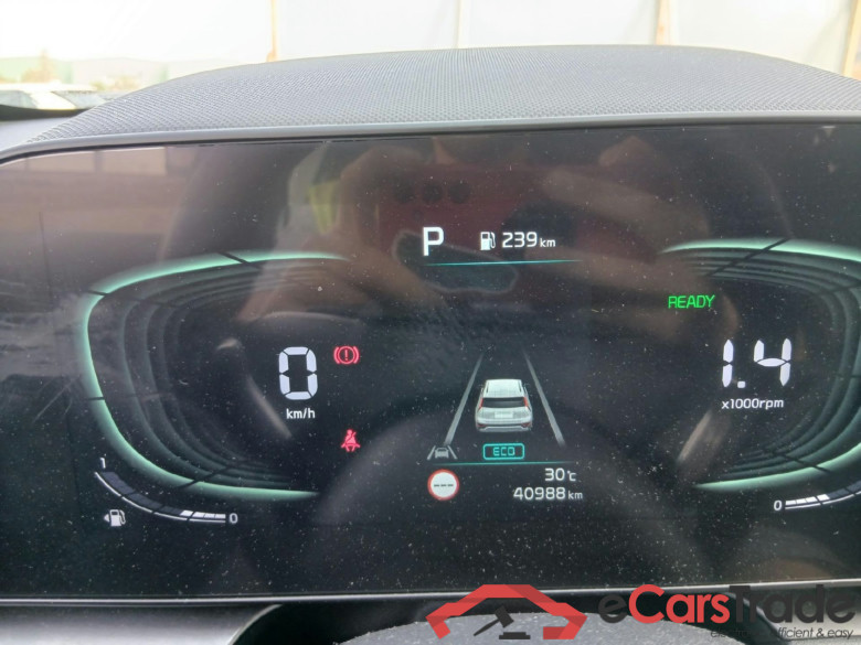 KIA Niro / 2022 / 5P / crossover 1.6 GDi HEV 104kW (141CV) Drive #4