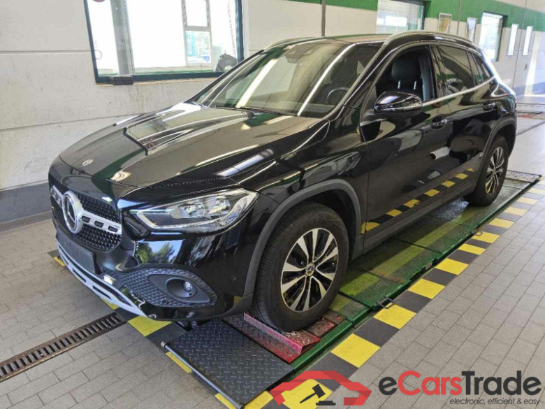 Mercedes-Benz GLA (BM 247)(02.2020->) DE - SUV5 GLA 250 e EU6d, Style, 2020 - 2023 #1