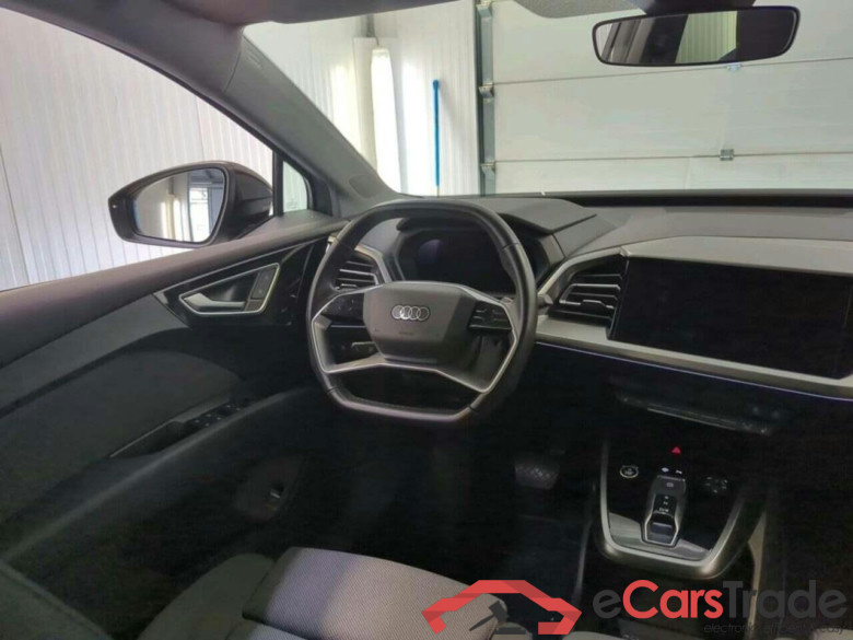 AUDI Q4 e-tron 35 L ed. Adv. 55 kWh #3